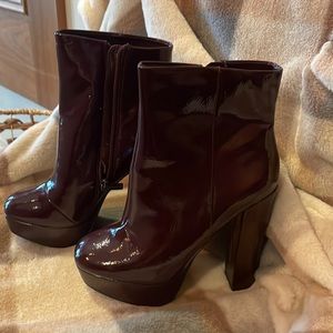 Jessica Simpson booties